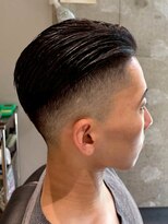 エムエイチザバーバー 本町(MH THE BARBER) クラシックバーバースタイル【北浜・堺筋本町・淀屋橋】