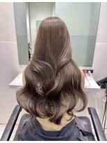 ヴィヴィッド オモテサンドウ(ViViD omotesando)&nbsp;秋の本命♪モテミルクティーブラウン×艶レイヤー