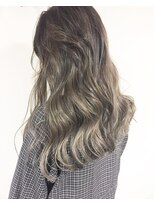 ロロネー 三国(Lolonois)&nbsp;【Lolonois三国】バレイヤージュグレージュ