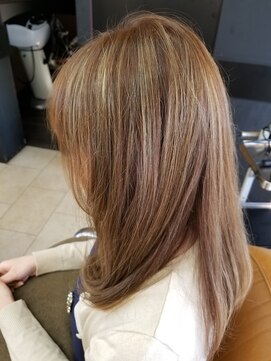 スタイル 成城学園前(STYLE) ハイライトカラー グラデーションカラー ベージュバレヤージュ1