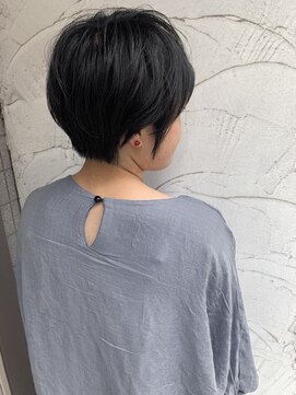 ジアン(GIEN) ショート 黒髪ショート お手入れ楽チン くびれショート