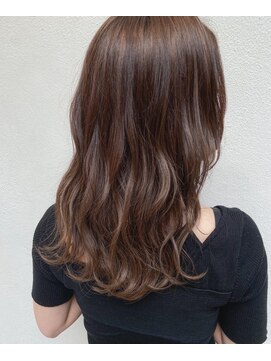 フロート 小阪店(float) マロンブラウン_小顔,オリーブカラー,ハイライトカラー