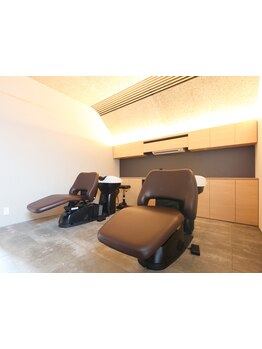 【リラックス効果◎】頭皮をケアすることで、髪と頭皮を健康に☆オススメのヘッドスパで極上のひと時を♪