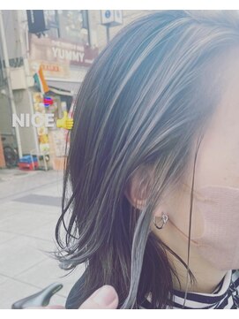 サンタウン(SUN TOWN) NISHIフェイスフレーミング