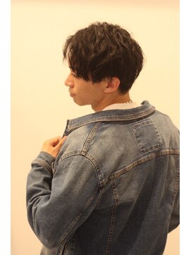 アンプル(aNpLe) メンズパーマ