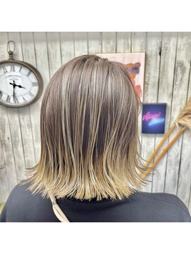 グルック ヘアーリラクゼーション 九条店(Gluck Hair Relaxation) 切りっぱなしボブ×バレイヤージュ