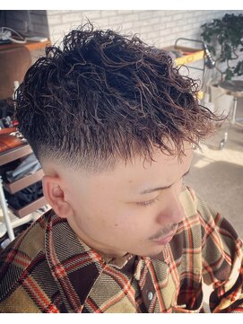 アルト(alt) ピンパーマ ローフェード