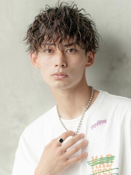 メゾンバイハバナ(maison by HAVANA) モテるメンズハイライト束感ショート波巻きツーブロックマッシュ