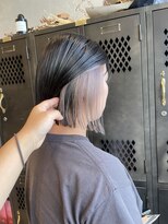 アチーブリス(achieve Liss)&nbsp;イヤリングカラー×ハイトーンカラー×切りっぱなし艶感ショート