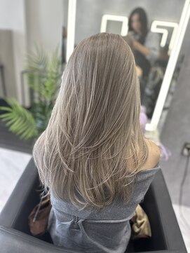 シーエスメイドバイシャチュー 栄店(CS made by SHACHU) グレージュ