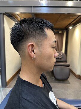 ルシードスタイルアイフラット(LUCIDO STYLE I-FLAT) クロップヘア