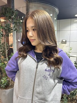 ヘアーアンドメイク ビス(HAIR&MAKE bis) マロンベージュ♪/大人っぽベージュ【唐木彩華】