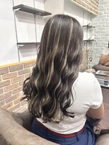 ルクスバイアフィナー(Luxo by Afinar) エクステ 長さ出し×ハイライト