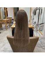 フツーロ 栄(FUTURO) プルエクステ