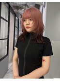 ピンクベージュ×ルーツカラー×レイヤーカット