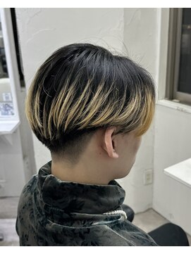 メンズ サロン ドット トウキョウ 町田店(men's salon dot. tokyo) 刈り上げセンターパート