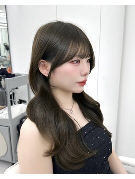 アマトウキョウ アユンチェ(AMA TOKYO×AYUNCHE) 前髪顔まわり韓国ヘアレイヤーカットサイドバンク2wayバンク韓国