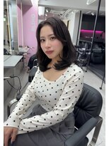 リノ(RLINO)&nbsp;【名古屋/栄】レイヤーカット/ブリーチ無し/韓国