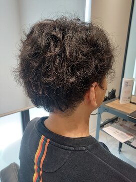 ビビ(vivi_) メンズパーマ