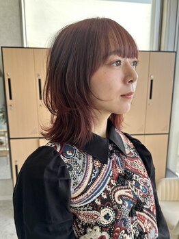 ロエン 西岡崎店(ROEN)の写真/一人ひとりの髪質や骨格に合わせたカット技術で、あなたの魅力を最大限に引き出します。納得の仕上がりに♪