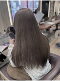透明感グレージュ