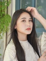 ロアーヘアー フォルド 小倉店(RAWR hair FOLD)&nbsp;【RAWR】艶感美髪こなれヘア薄めバング