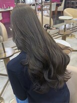 ケーツー心斎橋 クイーンズガーデン バイ ケーツー(K two QUEEN'S GARDEN by K two) 透明感シアーグレージュ/レイヤーカット/艶髪