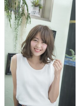 ヘアーミューズ リベロ(hair muse Livero) 【Livero】モテ髪ミディ×ベージュ 3