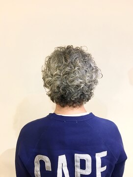 ヒスパニックヘアー hispanic HAIR patti wave