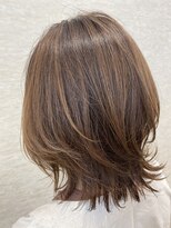 ミントリーフ(Mint leaf)&nbsp;髪質改善　大人髪外ハネフェザーボブ　ヘッドスパ