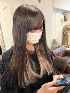 トロニー(TLONY) インナーカラー　グレージュ　エクステごとカラー　style/miaki