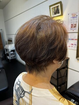 アキコ(AKIko) ショートスタイル