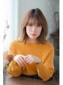 大人のナチュラル外はねスタイル