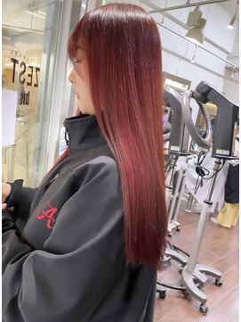 ヘアーアンドメイク ビス(HAIR&MAKE bis) ブリーチなしでできるレッドカラー【立川/加藤沙久楽】