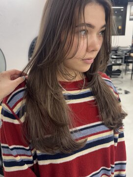 キラ 渋谷(KILLA) レイヤーカット+ハイライト