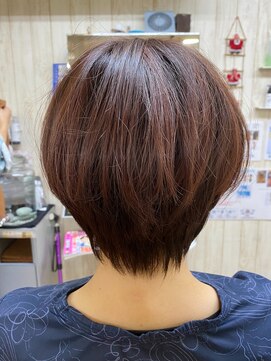 ブレイブシザー(BRAVE SCISSOR) 丸みフォルムで美シルエット◎