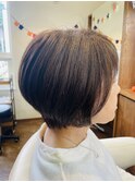 ショートボブ