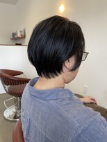 マド(mado) 大人のすっきりショートヘア