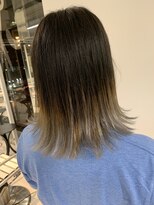 ルチア ヘアクリア 新大阪店(Lucia hair clear) 切りっぱなしボブ-グラデーション