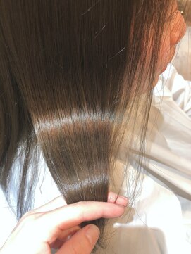 リブラン バイ ルッカ(Liburan by Lucca) 《手触りサラサラ☆髪質改善》