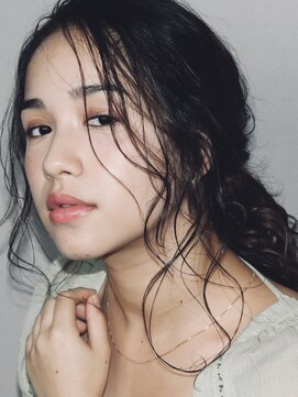 リバレッジ 広尾(Leverage) 外国人風ナチュラルハイライト