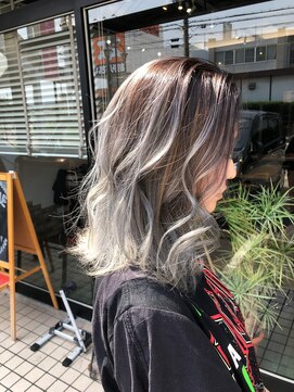 ハイラス(HAIRAS) 透明感3Dシルバーグレージュ／バレイヤージュ／ハイライト