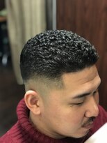 プレミアムバーバー 目黒店(PREMIUM BARBER produce by HIRO GINZA)&nbsp;スキンフェードパンチ風パーマ