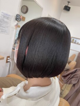 ゴコチ(5cochi) 【天女目】艶髪＊前下がり丸みボブ