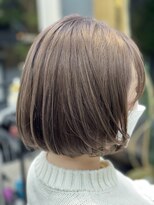 カーサ バイ ハミュウ たまプラーザ(CASA by Humium)&nbsp;20代30代大人可愛いミルキーグレージュハイライトナチュラルボブ