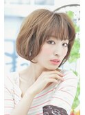 毛先を遊ばせたあか抜けボブ＿韓国風＿モカベージュ［東陽町]