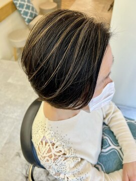 バッカ 横浜桜木町店(BACCA) 白髪ぼかし　ハイライト