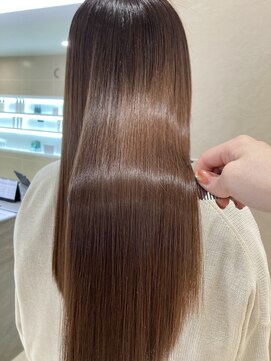 クララ ヒロシマ(CLALA Hiroshima) 髪質改善トリートメント