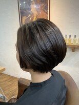 丸みのあるコンパクトショート