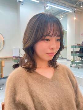 ロウバイレボ 柏(lou by revo) ミディアム/韓国風/レイヤーカット/顔回りカット/柏駅